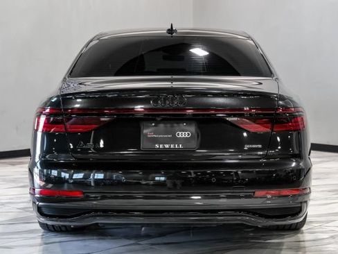 Used 2022 Audi A8 L 3.0T w/ Executive Package AWD/4WD image 11