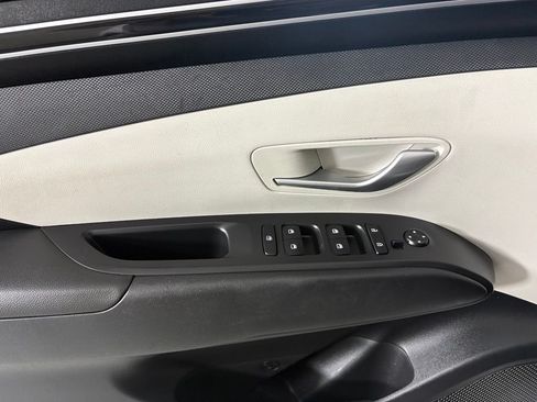 Used 2024 Hyundai Tucson SEL FWD image 19
