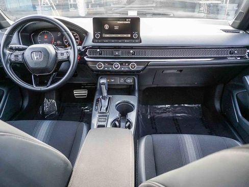 Used 2023 Honda Civic Sport image 14