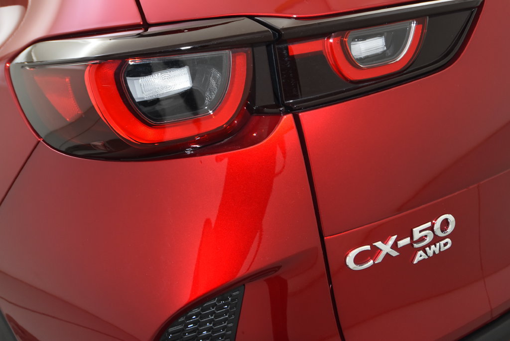 Used 2026 MAZDA CX-50 AWD 2.5 S w/ Premium Package image 38