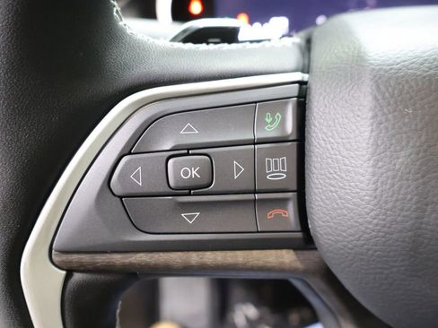 New 2026 Jeep Grand Cherokee Laredo image 22