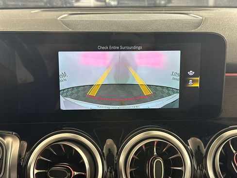 Certified 2023 Mercedes-Benz GLB 250 image 5