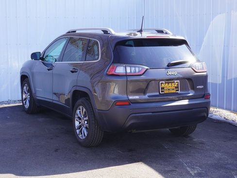 Used 2019 Jeep Cherokee Latitude Plus w/ Comfort/Convenience Group image 4