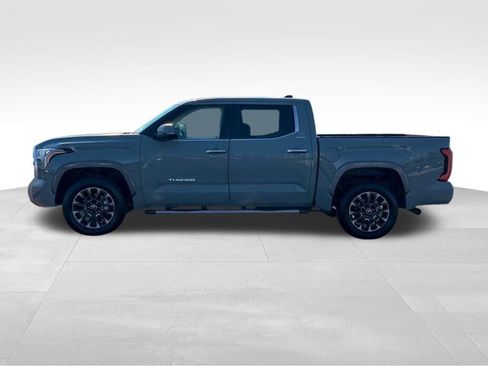 Used 2024 Toyota Tundra Limited image 6