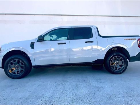 Used 2023 Ford Maverick Tremor w/ Tremor Off-Road Package AWD/4WD image 3