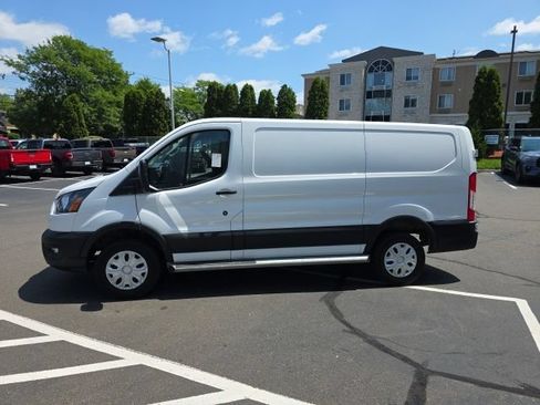 Used 2025 Ford Transit 250 Low Roof w/ Exterior Upgrade Package RWD image 7