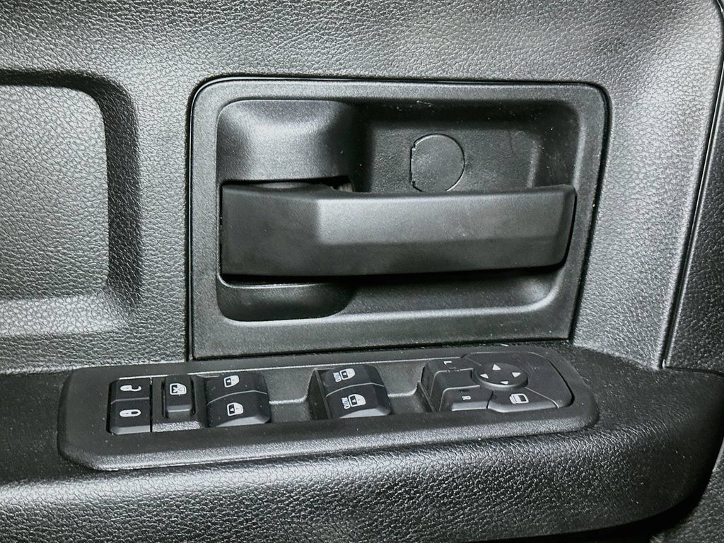 New 2026 RAM 5500 Tradesman w/ Chrome Appearance Group AWD/4WD image 12