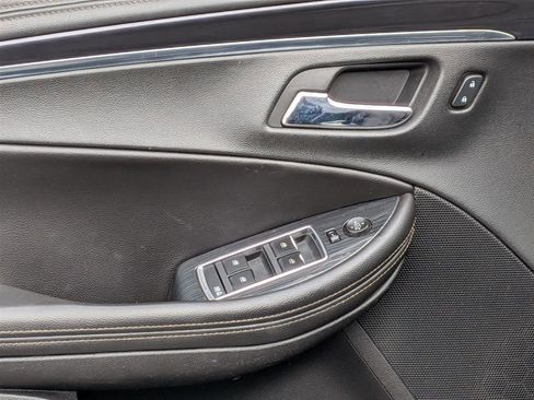 Used 2016 Chevrolet Impala LT w/ Leather Package image 12