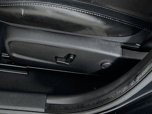 Used 2023 Dodge Charger R/T w/ Plus Group image 16