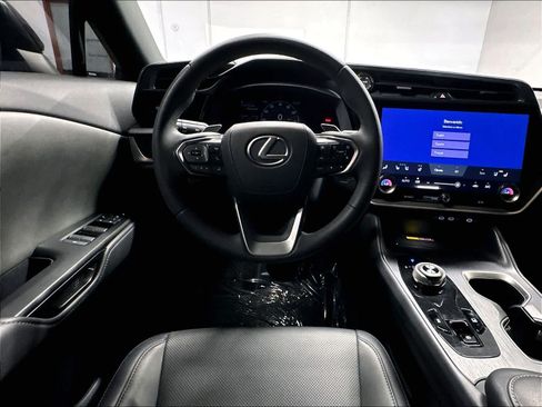 Used 2026 Lexus RZ 350e 2WD w/ Accessory Package (Z1) image 8