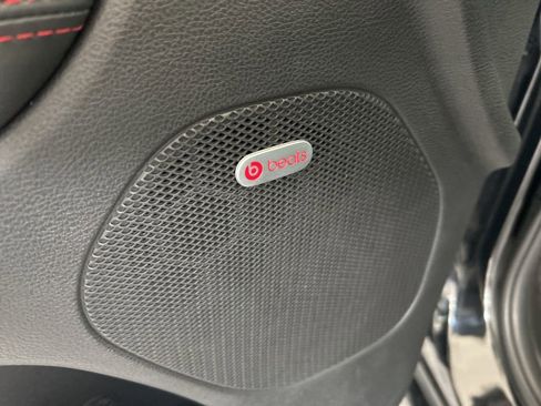 Used 2018 Dodge Durango R/T w/ Blacktop Package image 44