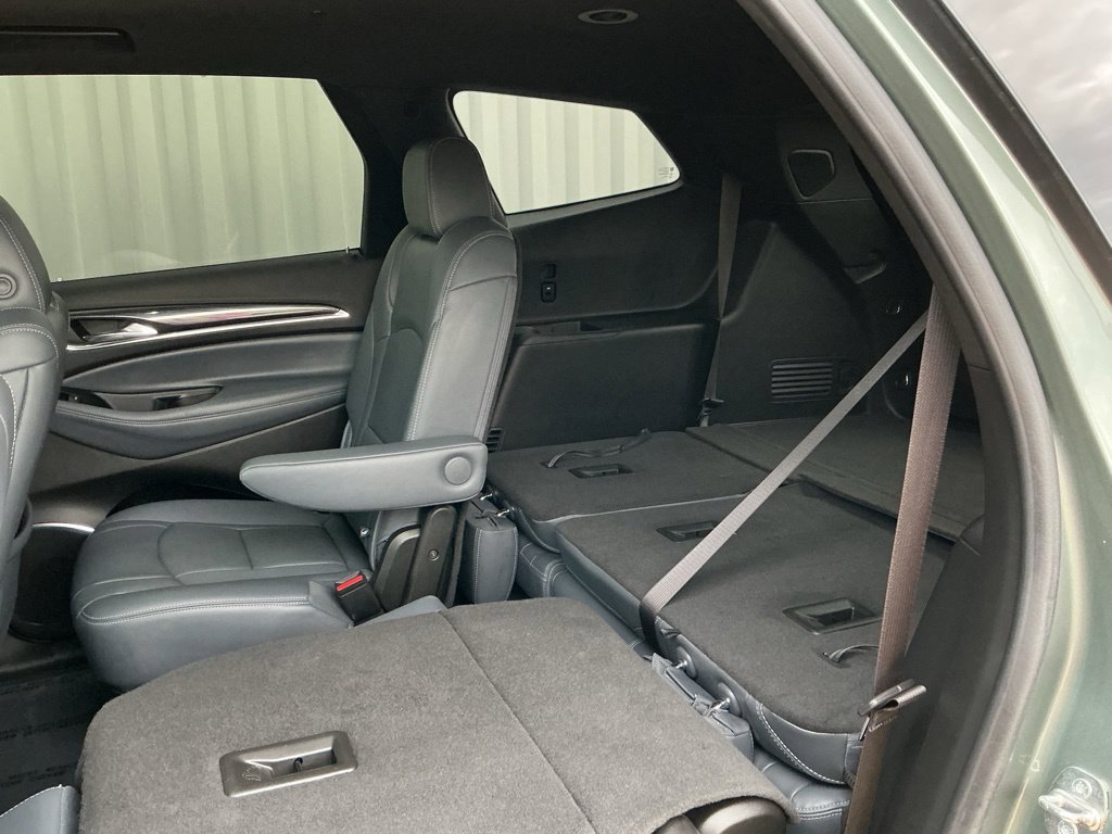 Used 2023 Buick Enclave Premium AWD/4WD image 21