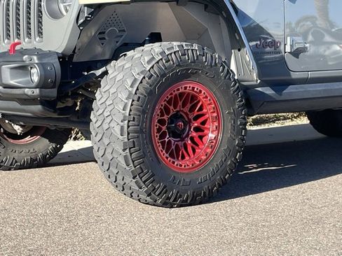 Used 2021 Jeep Gladiator Rubicon image 22