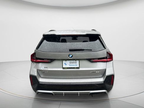 Used 2023 BMW X1 xDrive28i w/ Premium Package AWD/4WD image 6