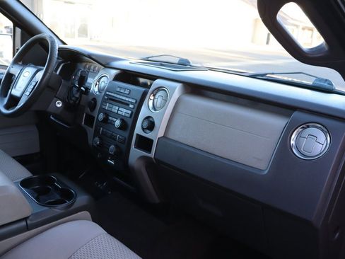 Used 2010 Ford F150 XLT image 17