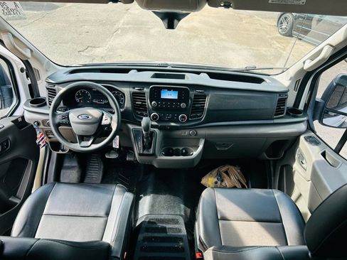 Used 2021 Ford Transit 250 Medium Roof image 33