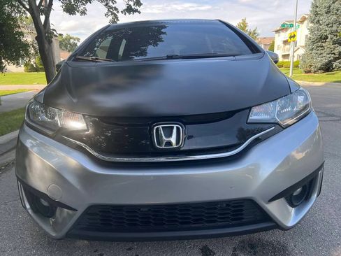 Used 2017 Honda Fit EX image 2