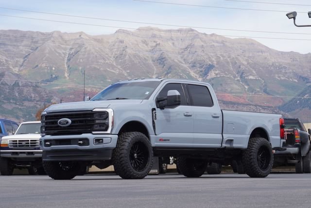 Used 2024 Ford F350 Limited w/ FX4 Off-Road Package AWD/4WD image 3