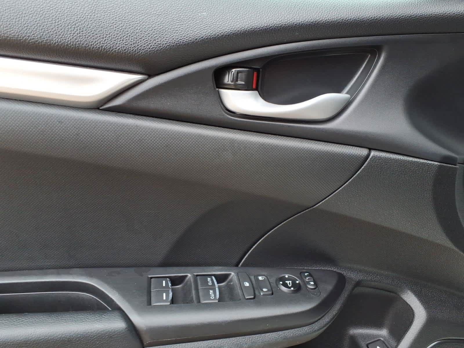 Used 2021 Honda Civic Sport image 11