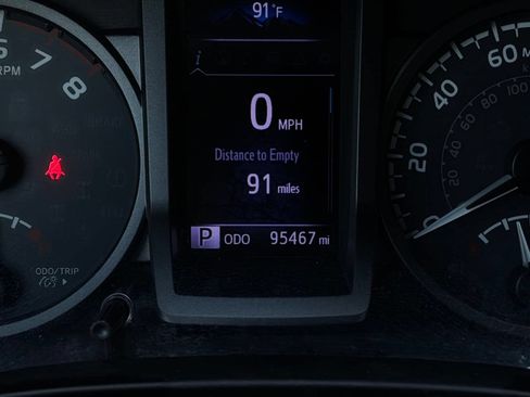 Used 2018 Toyota Tacoma TRD Off-Road AWD/4WD image 47