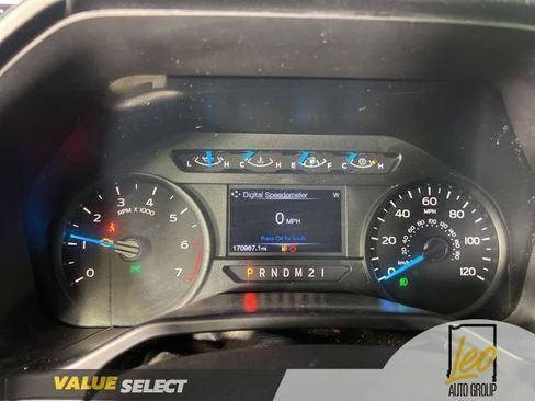 Used 2017 Ford F150 XL w/ Equipment Group 101A Mid AWD/4WD image 17
