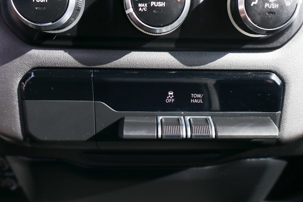 Used 2021 RAM 1500 Big Horn AWD/4WD image 42