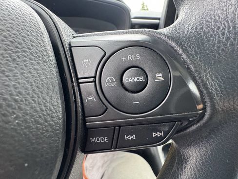 Used 2024 Toyota Corolla LE image 47