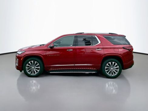 Used 2023 Chevrolet Traverse Premier w/ LPO, Floor Liner Package FWD image 4