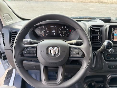 New 2026 RAM ProMaster 2500 w/ Convenience Group image 15