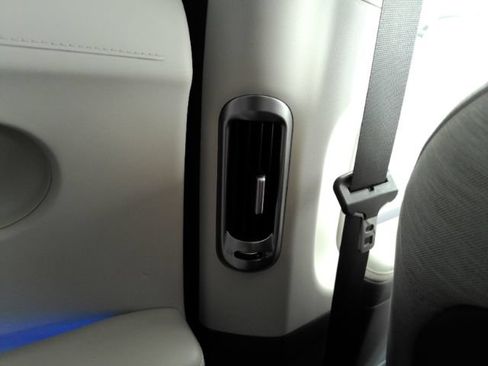Used 2022 Hyundai Ioniq 5 SEL w/ Cargo Package RWD image 30
