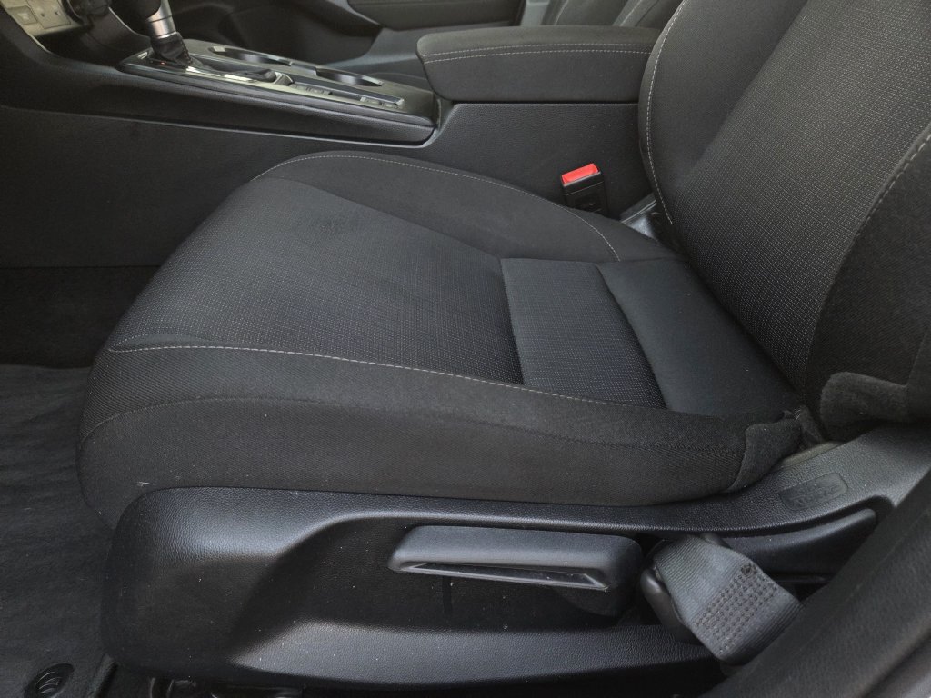 Certified 2025 Honda Civic LX image 11