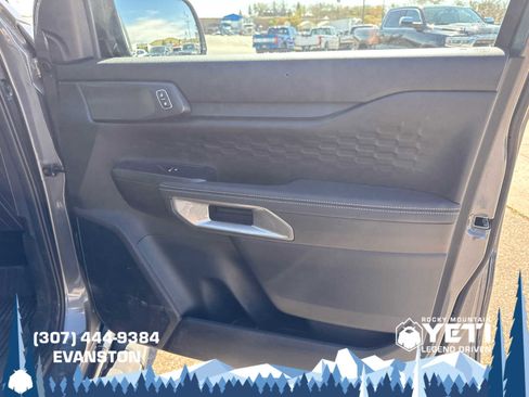 Used 2025 Ford Ranger XLT AWD/4WD image 13