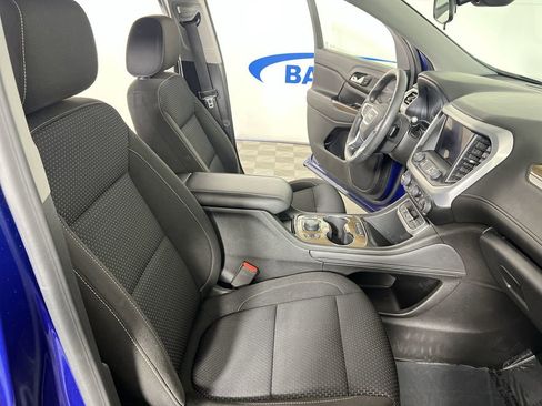 Certified 2023 GMC Acadia SLE w/ Driver Convenience Package image 27