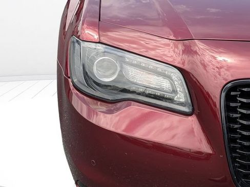 Used 2023 Chrysler 300 S RWD image 9