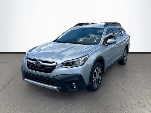 Used 2021 Subaru Outback Limited XT AWD/4WD image 3