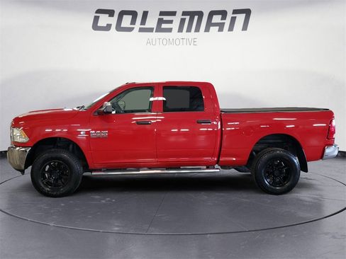 Used 2018 RAM 2500 Tradesman w/ Chrome Appearance Group image 2