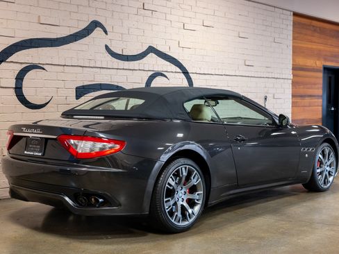 Used 2014 Maserati GranTurismo Convertible RWD image 7