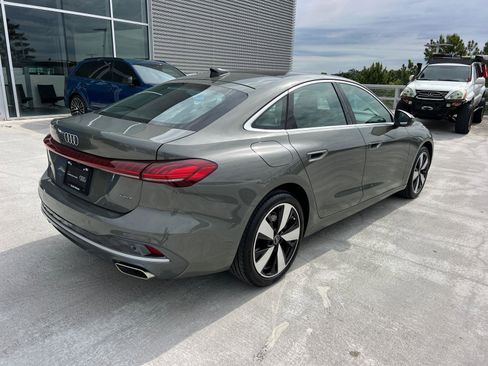 Used 2025 Audi A5 2.0T Premium Plus w/ Premium Plus AWD/4WD image 5