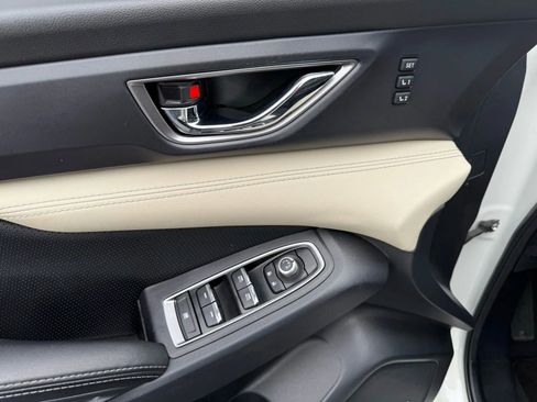 Used 2020 Subaru Ascent Limited w/ Technology Package image 12