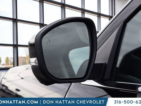 Used 2025 Ford Expedition Active AWD/4WD image 30