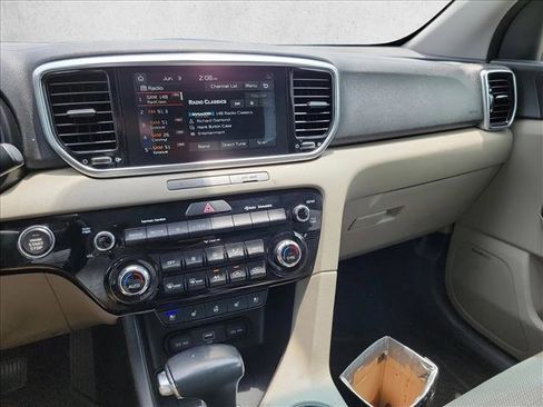 Used 2021 Kia Sportage EX w/ EX Technology Package FWD image 22