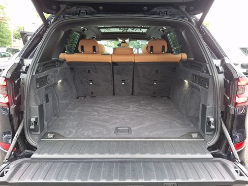 Used 2023 BMW X5 xDrive40i w/ M Sport Package AWD/4WD image 28