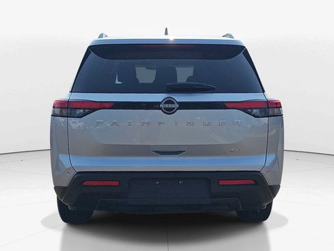 Used 2024 Nissan Pathfinder SV FWD image 7