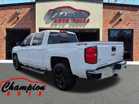 Used 2017 Chevrolet Silverado 1500 LT w/ Trailering Package AWD/4WD image 7