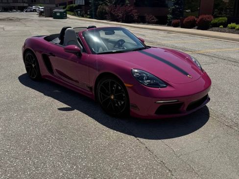 Used 2024 Porsche 718 Boxster image 4