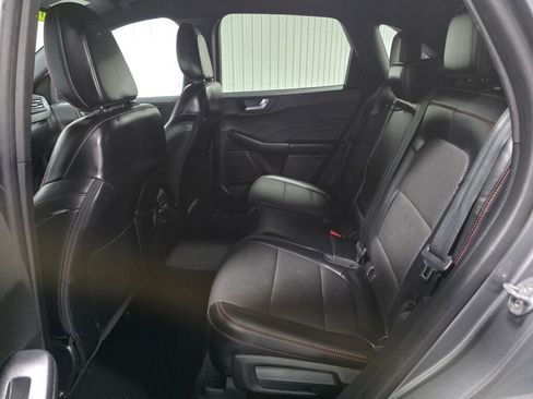 Used 2023 Ford Escape ST-Line Select AWD/4WD image 10