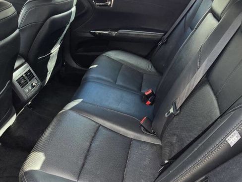 Used 2016 Toyota Avalon Limited w/ Toyota Safety Sense Package image 10