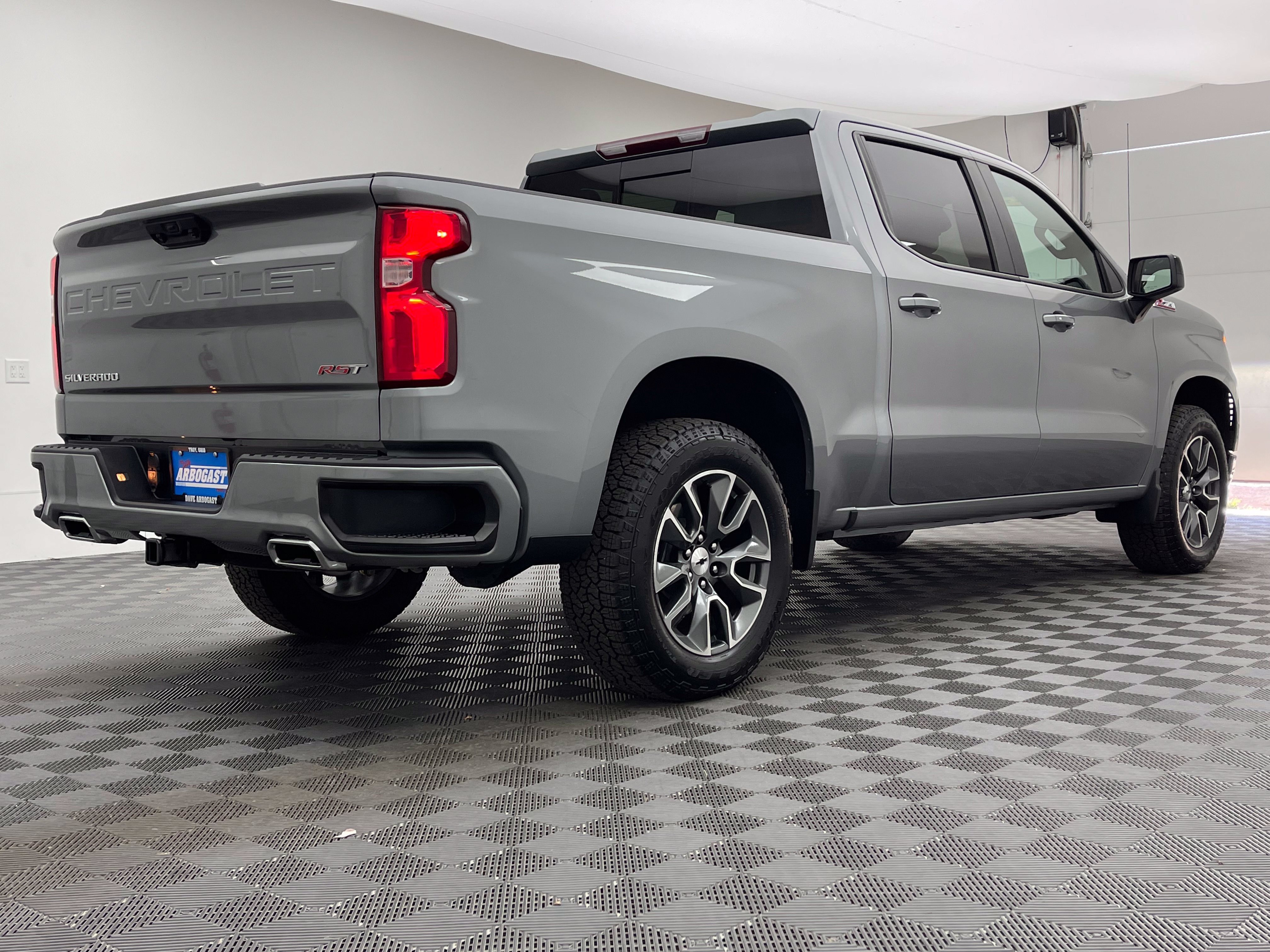 Used 2024 Chevrolet Silverado 1500 RST AWD/4WD image 7