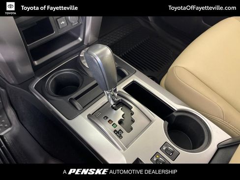 Used 2021 Toyota 4Runner SR5 Premium w/ Moonroof Package AWD/4WD image 39