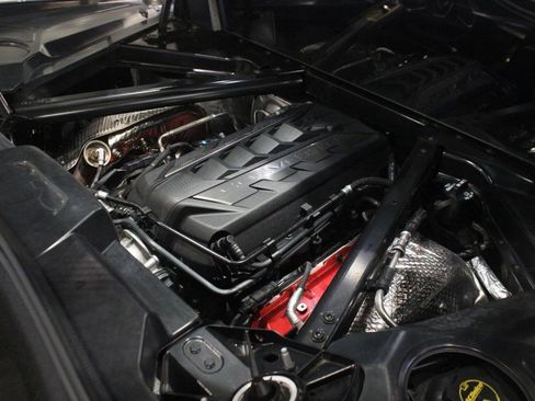 Used 2025 Chevrolet Corvette Stingray Coupe w/ Battery Protection Package image 11